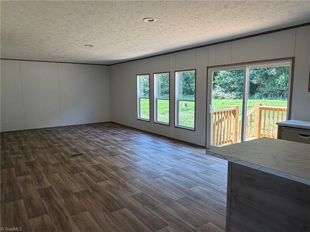 Manufactured Home at 125 Luffman Road, Ronda NC 28670, photo 5 of 17