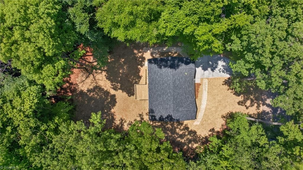 Stick/Site Built at 239 Lake Drive 8, Lexington NC 27292, Lexington, photo 6 of 31