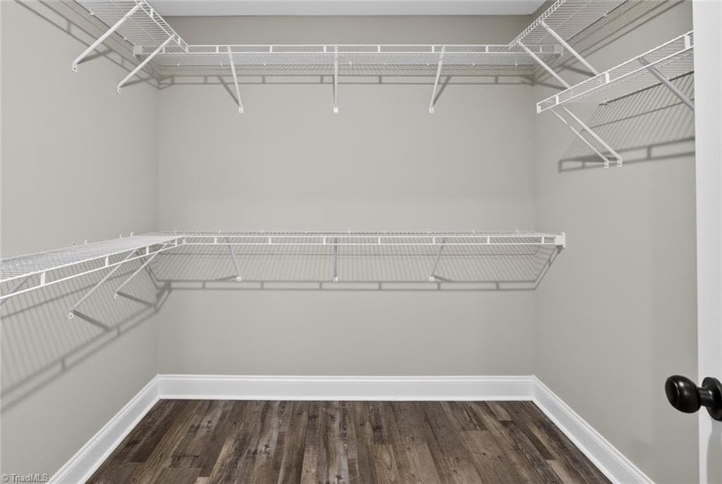 Stick/Site Built at 239 Lake Drive 8, Lexington NC 27292, Lexington, photo 16 of 31