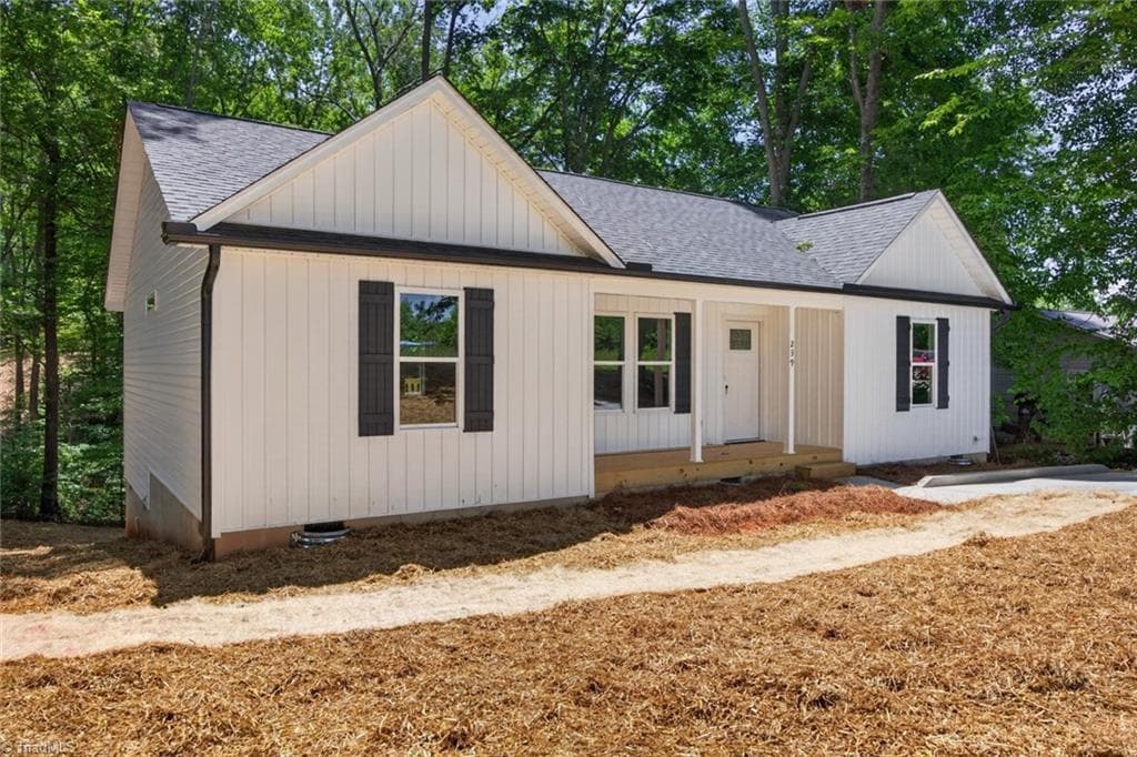 239 Lake Drive 8, Lexington NC 27292