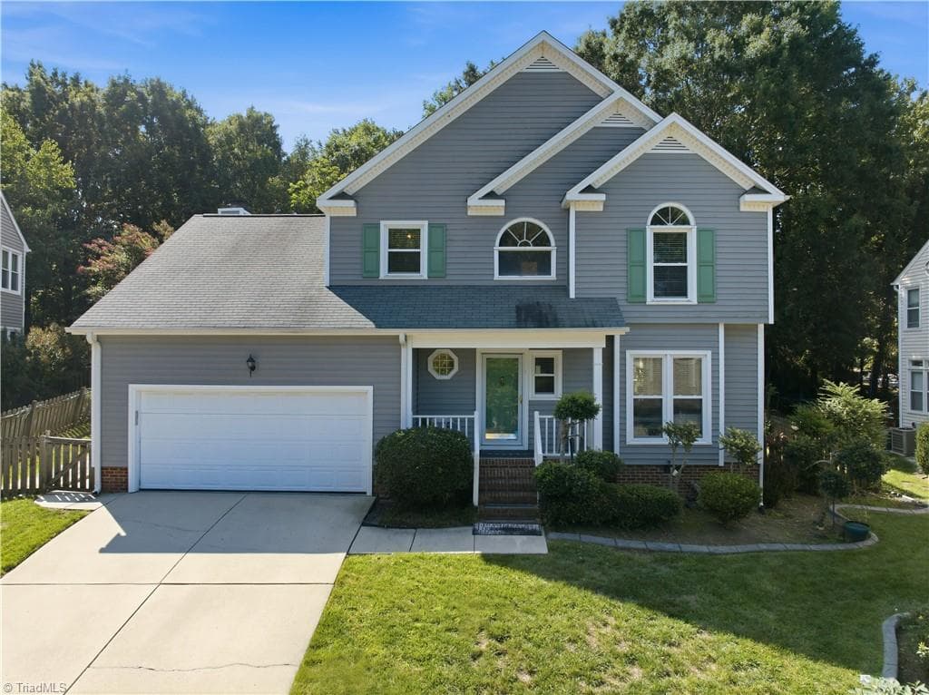 4 Cranebridge Place, Greensboro NC 27407