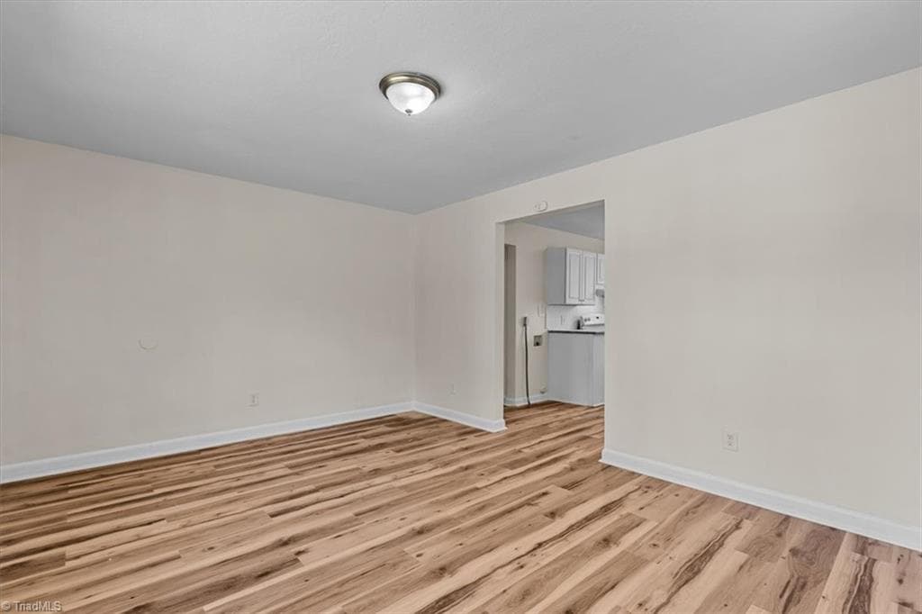 Stick/Site Built at 1003 Grant Street, High Point NC 27262, photo 5 of 26