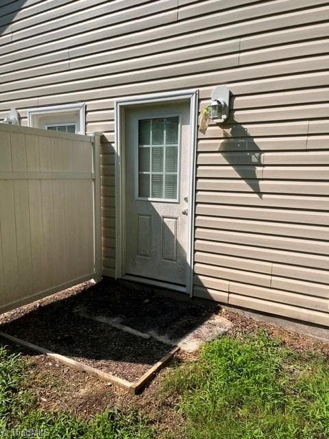 Duplex at 317 Gilbreath Street, Graham NC 27253, photo 7 of 28