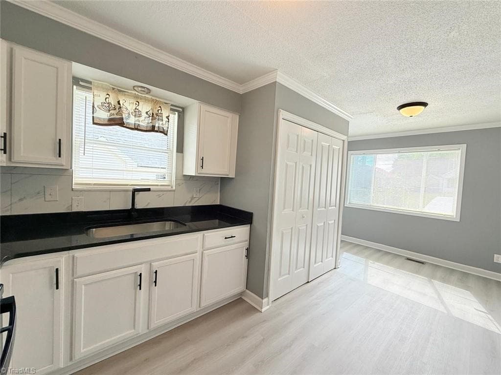 Stick/Site Built at 609 Cross Street, High Point NC 27260, photo 13 of 21