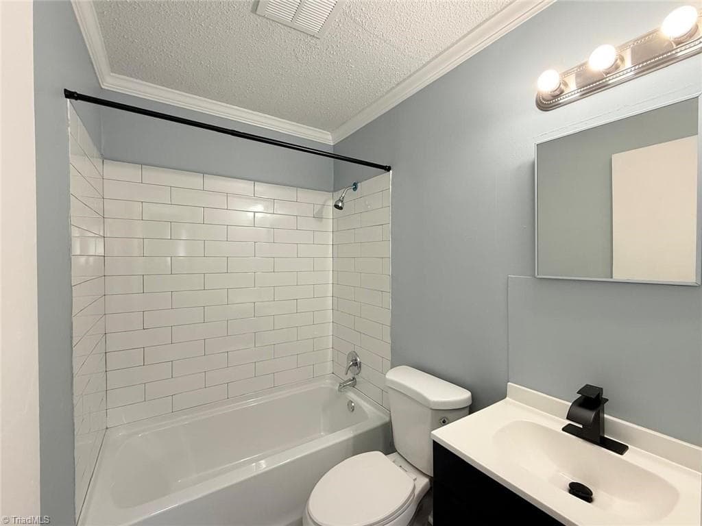 Stick/Site Built at 609 Cross Street, High Point NC 27260, photo 17 of 21