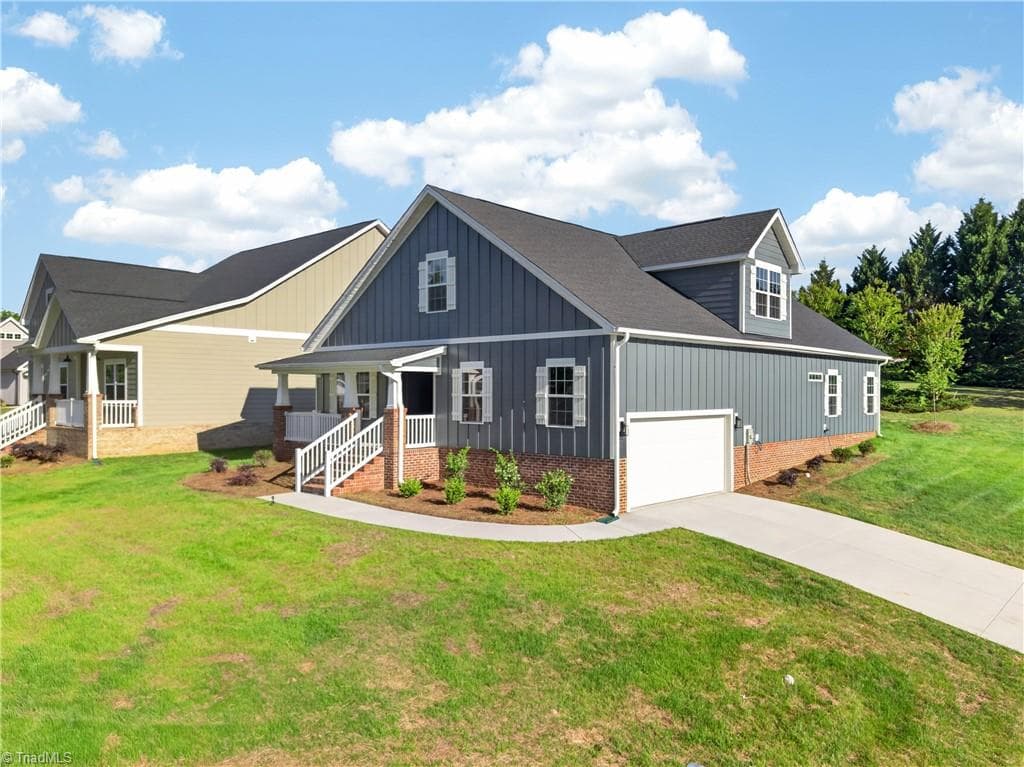Stick/Site Built at 2613 High Meadow Drive, Asheboro NC 27205, photo 2 of 41