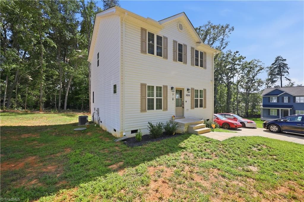 Stick/Site Built at 4310 Oak Ridge Drive, Winston-Salem NC 27105, Winston-Salem, photo 3 of 23
