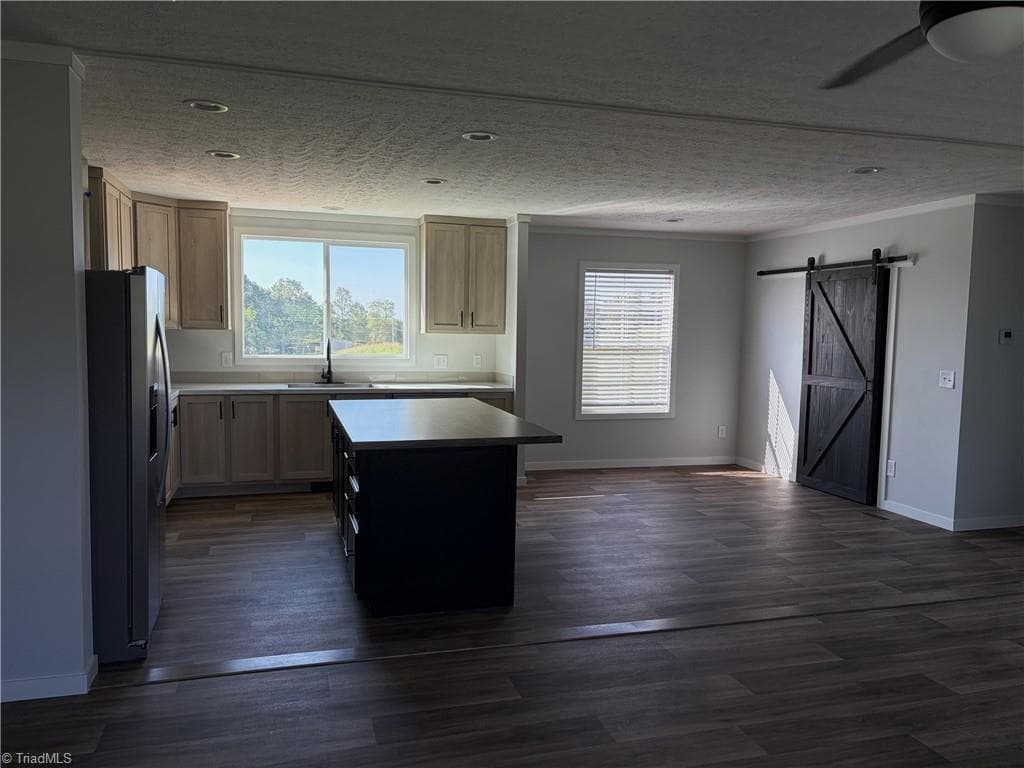 Manufactured Home at 106 Luffman Road, Ronda NC 28670, photo 4 of 19