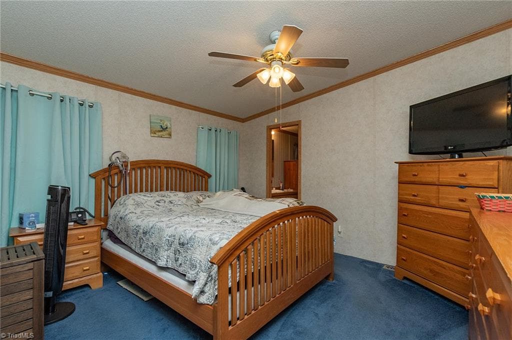 Manufactured Home at 1025 E Holly Grove Road, Lexington NC 27292, Lexington, photo 23 of 49