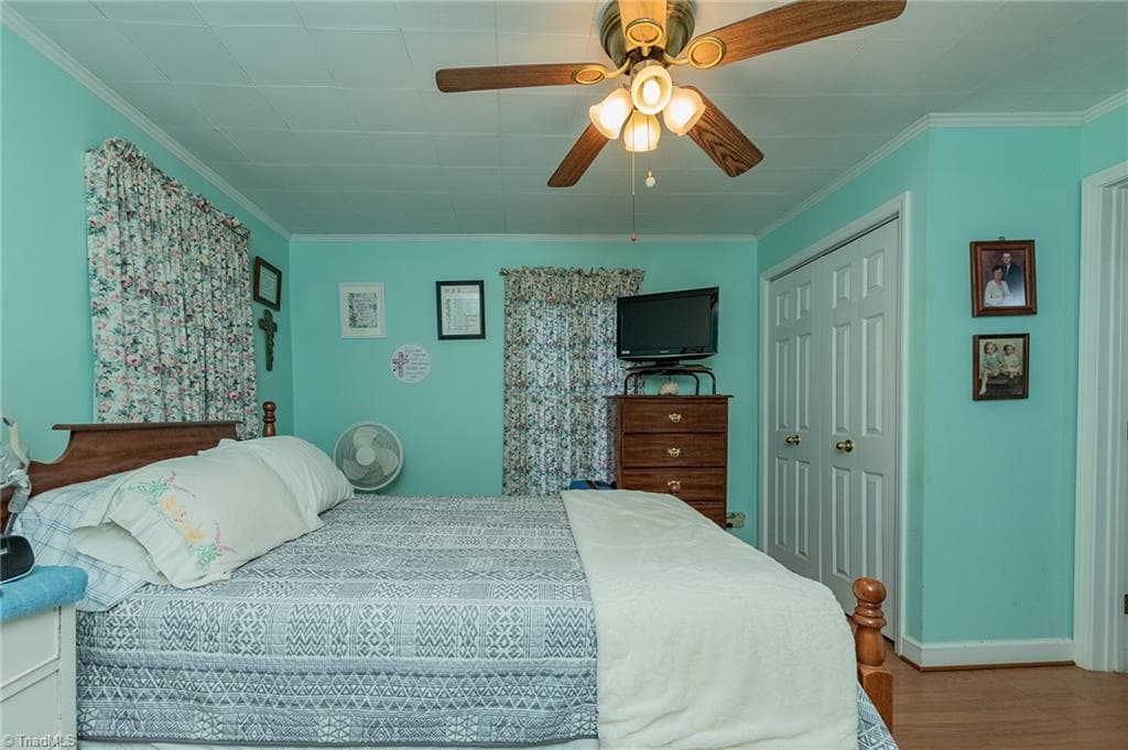 Manufactured Home at 1025 E Holly Grove Road, Lexington NC 27292, Lexington, photo 41 of 49