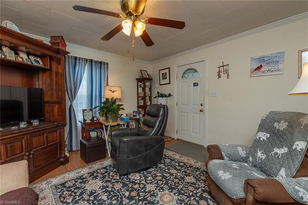 Manufactured Home at 1025 E Holly Grove Road, Lexington NC 27292, Lexington, photo 39 of 49