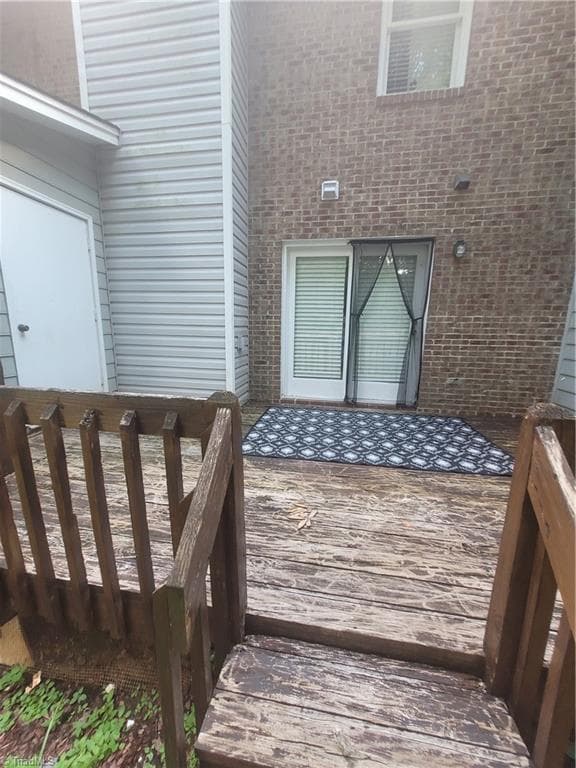 Stick/Site Built at 26 Brandy Court, Greensboro NC 27409, photo 16 of 17