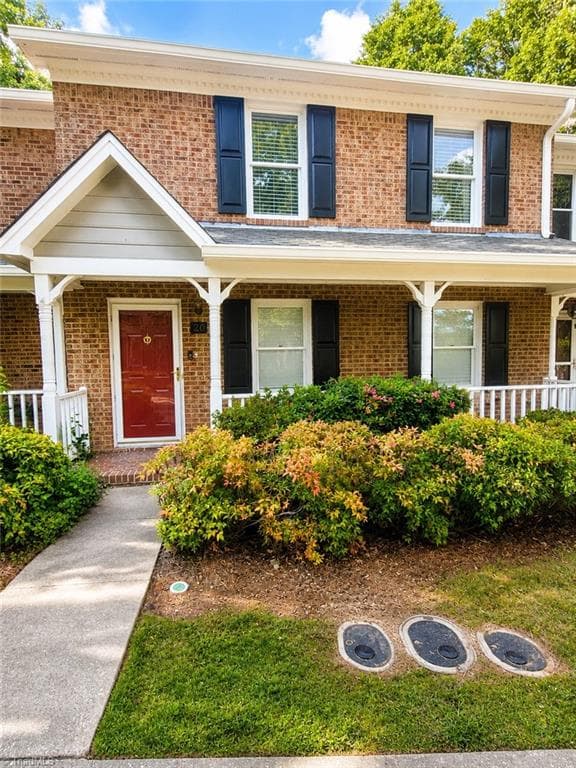 26 Brandy Court, Greensboro NC 27409