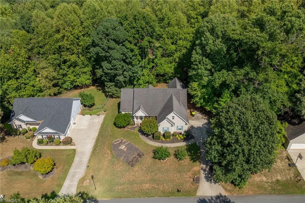 Stick/Site Built at 7702 Perthshire Drive, Oak Ridge NC 27310, Oak Ridge, photo 83 of 98