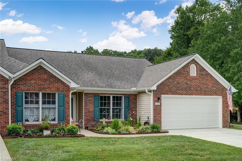 Stick/Site Built at 3027 Maple Avenue, Burlington NC 27215, photo 4 of 33