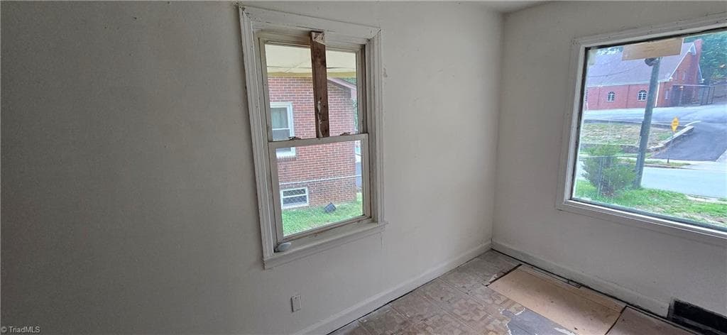 Stick/Site Built at 2219 Manchester Street, Winston-Salem NC 27105, Winston-Salem, photo 26 of 39