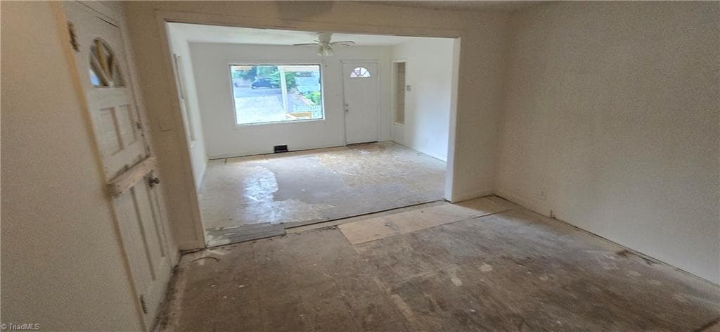 Stick/Site Built at 2219 Manchester Street, Winston-Salem NC 27105, Winston-Salem, photo 20 of 39