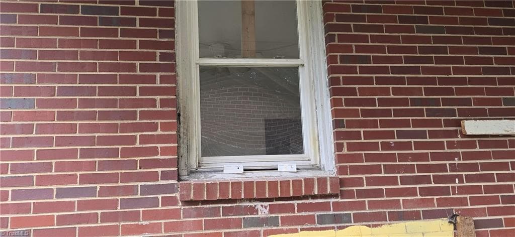 Stick/Site Built at 2219 Manchester Street, Winston-Salem NC 27105, Winston-Salem, photo 9 of 39