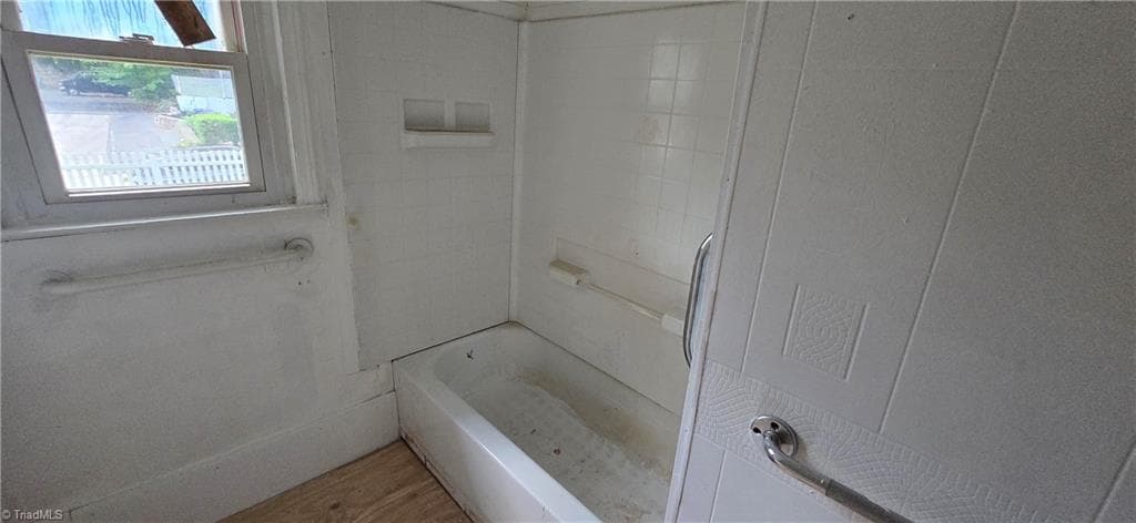 Stick/Site Built at 2219 Manchester Street, Winston-Salem NC 27105, Winston-Salem, photo 29 of 39