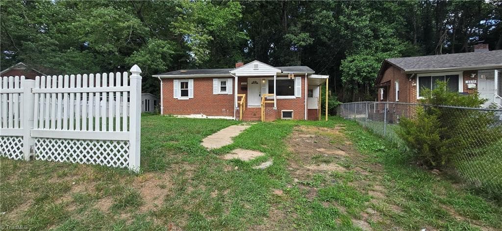 Stick/Site Built at 2219 Manchester Street, Winston-Salem NC 27105, Winston-Salem, photo 4 of 39