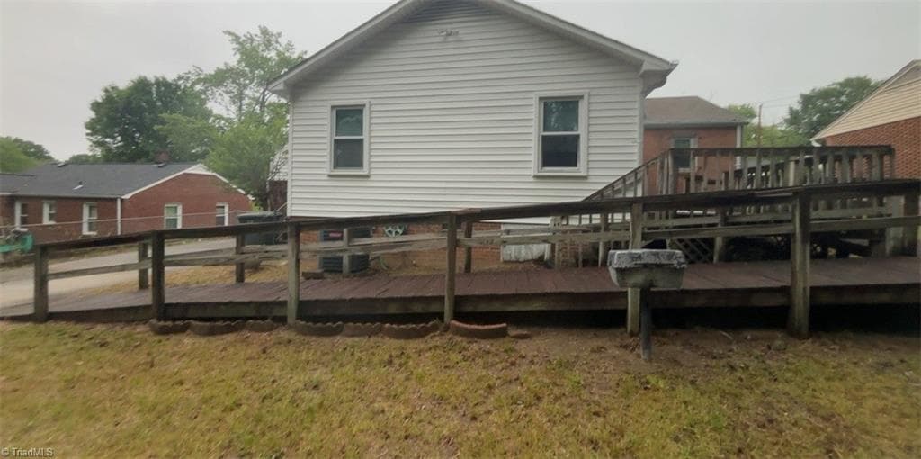 Stick/Site Built at 902 Ross Avenue, Greensboro NC 27406, photo 9 of 12