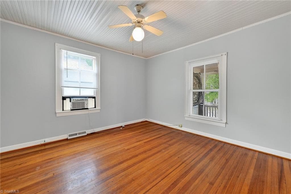 Stick/Site Built at 719 S Green Street, Winston-Salem NC 27101, Winston-Salem, photo 6 of 23