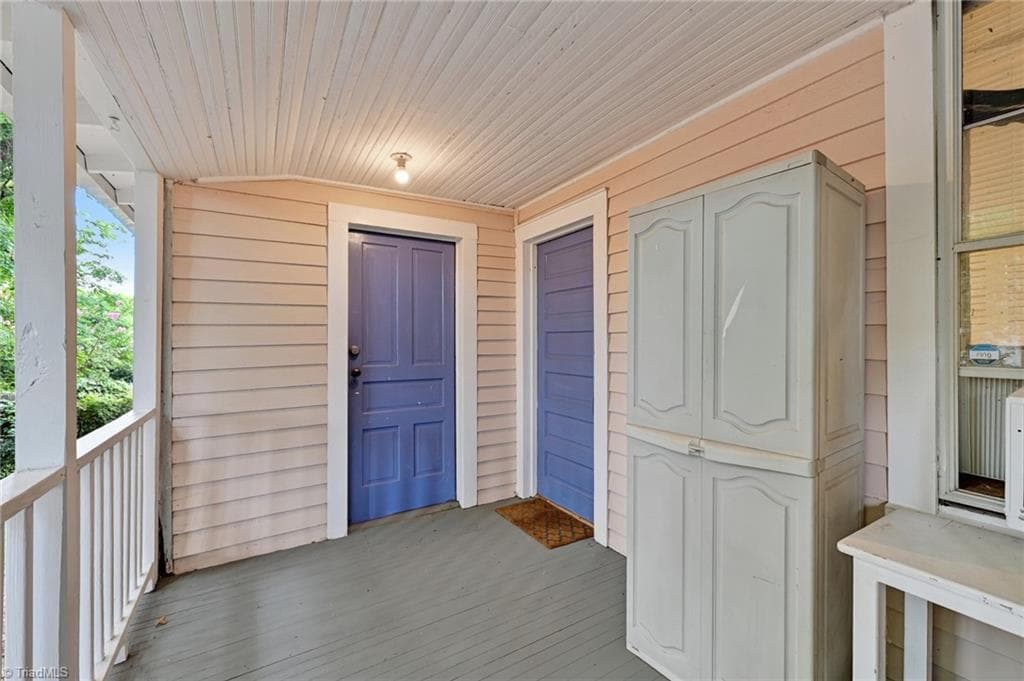 Stick/Site Built at 719 S Green Street, Winston-Salem NC 27101, Winston-Salem, photo 21 of 23