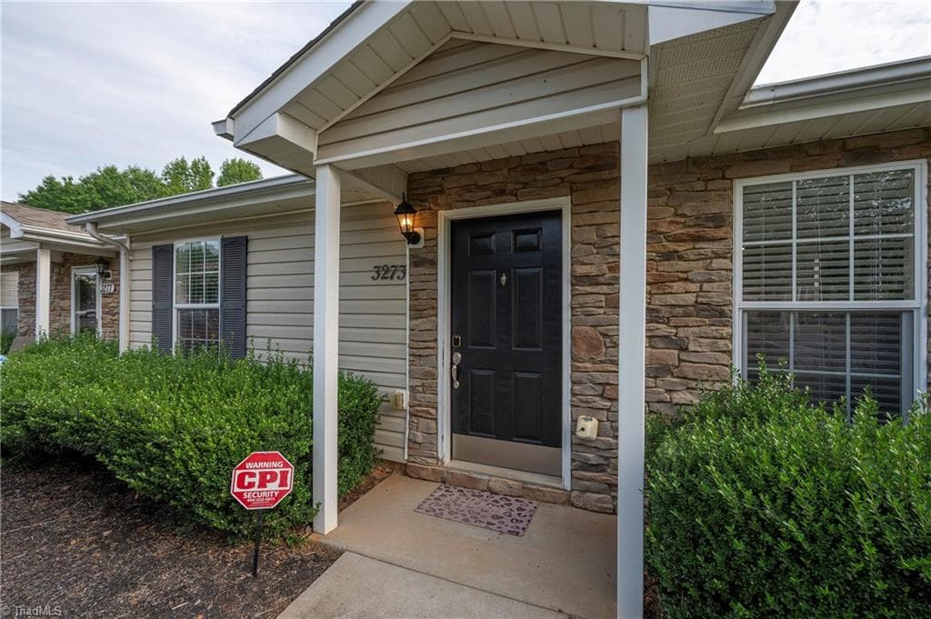 Stick/Site Built at 3273 Hyde Place Circle, Winston-Salem NC 27103, photo 35 of 40
