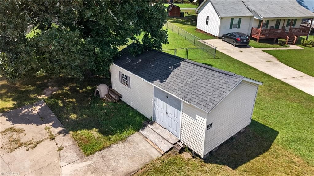 Stick/Site Built at 8 Hinkle Street, Thomasville NC 27360, Thomasville, photo 22 of 24