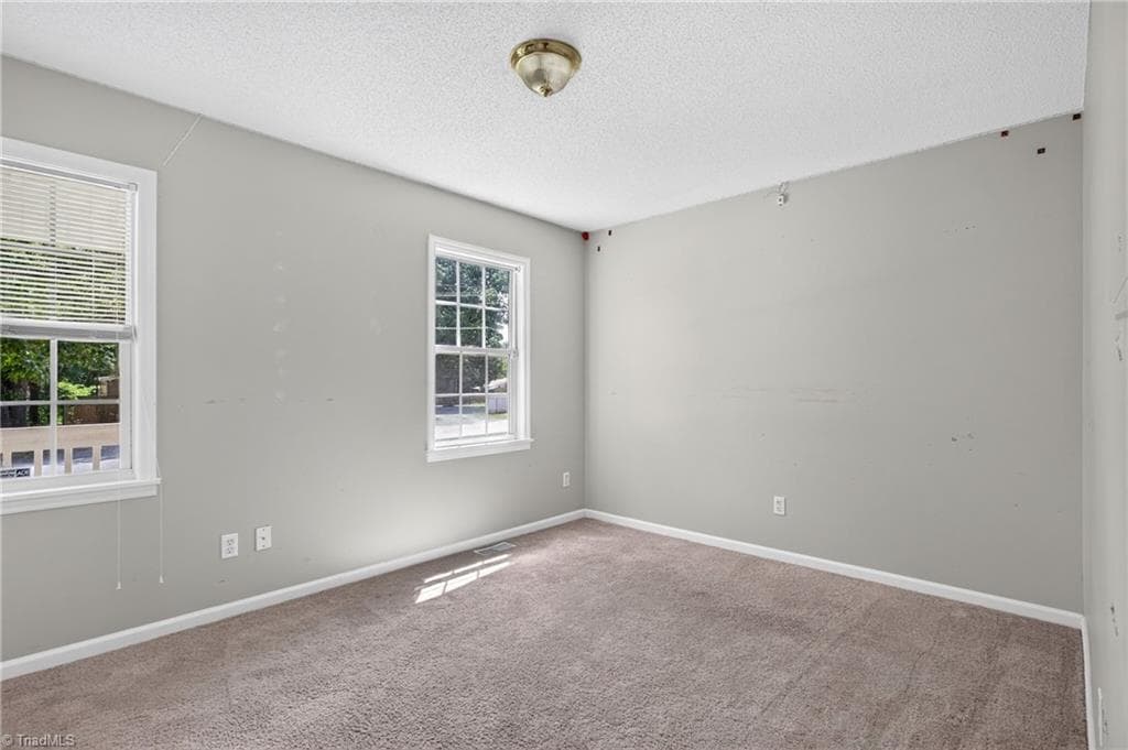 Stick/Site Built at 8 Hinkle Street, Thomasville NC 27360, Thomasville, photo 11 of 24