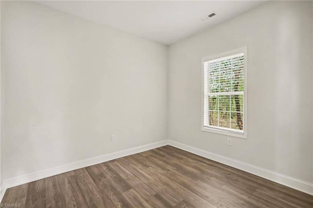 Stick/Site Built at 1402 Essex Avenue, Gastonia NC 28052, Gastonia, photo 45 of 68