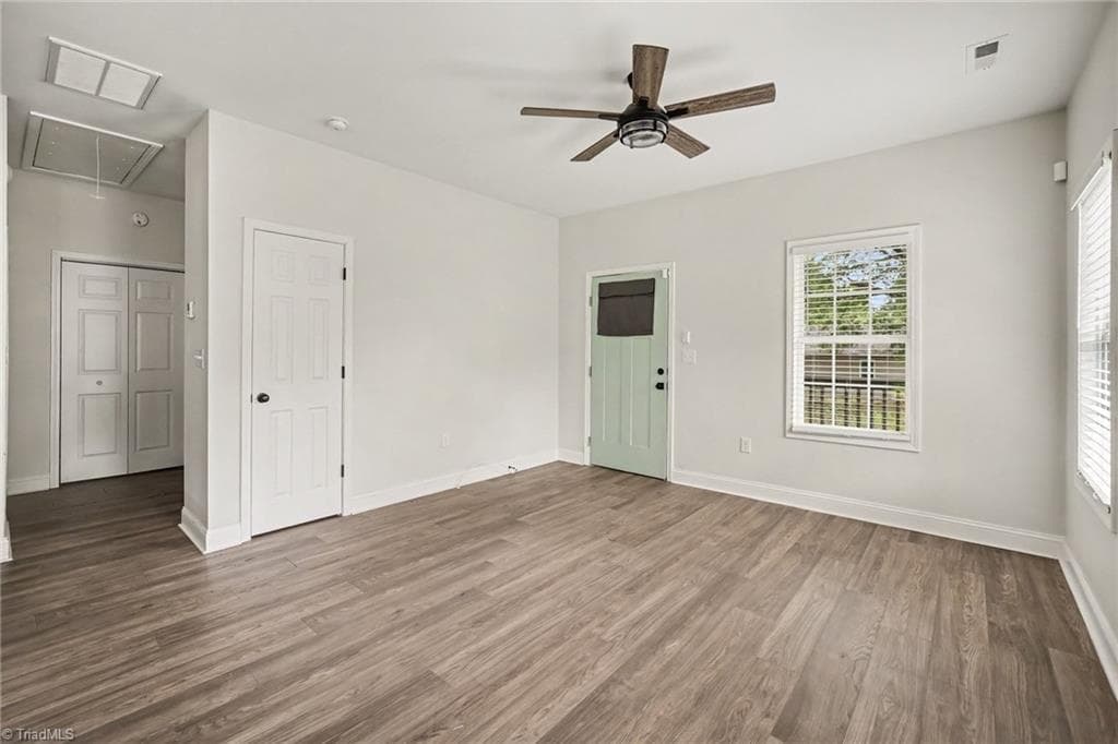 Stick/Site Built at 1402 Essex Avenue, Gastonia NC 28052, Gastonia, photo 11 of 68