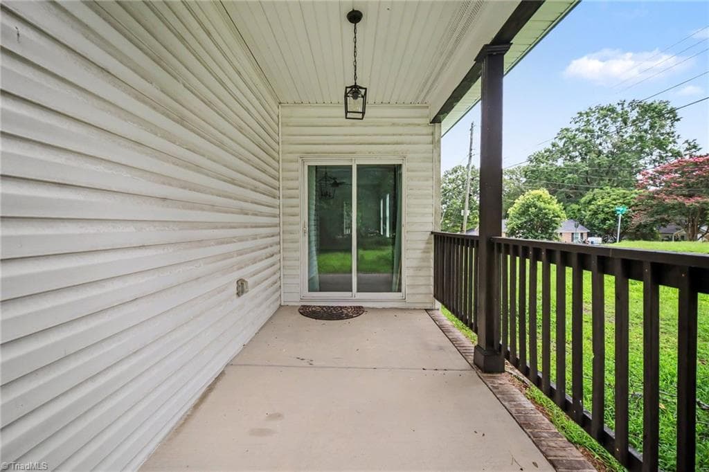 Stick/Site Built at 1402 Essex Avenue, Gastonia NC 28052, Gastonia, photo 51 of 68