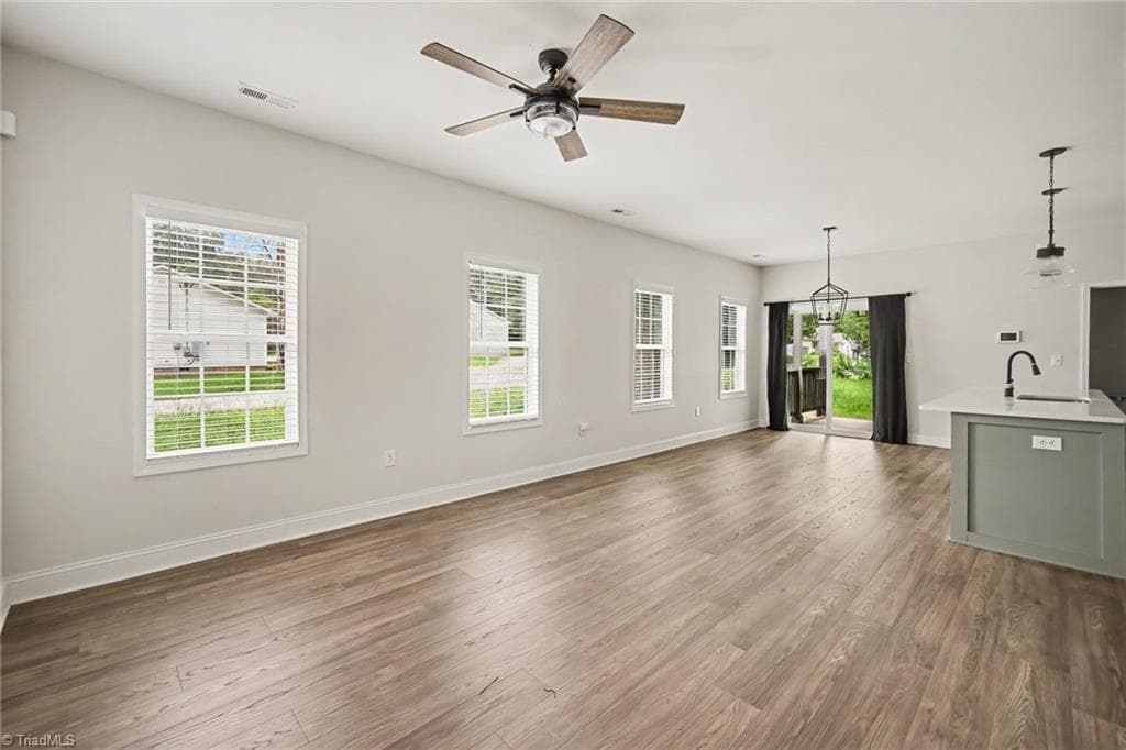 Stick/Site Built at 1402 Essex Avenue, Gastonia NC 28052, Gastonia, photo 13 of 68