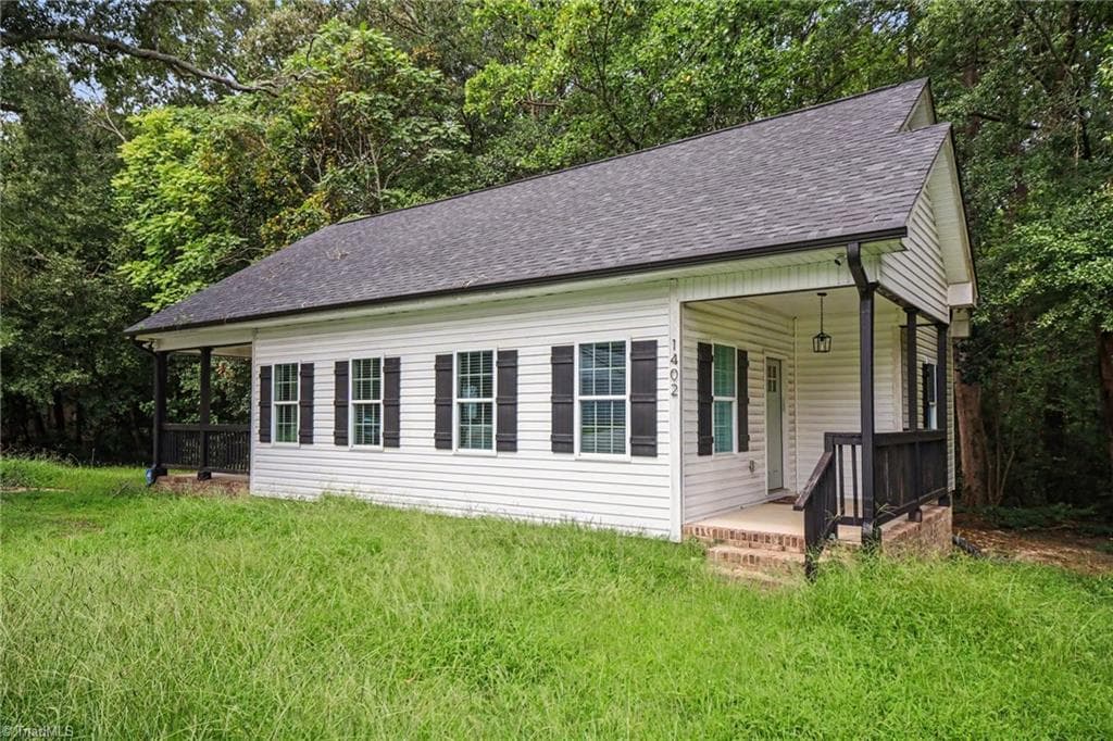 Stick/Site Built at 1402 Essex Avenue, Gastonia NC 28052, Gastonia, photo 65 of 68