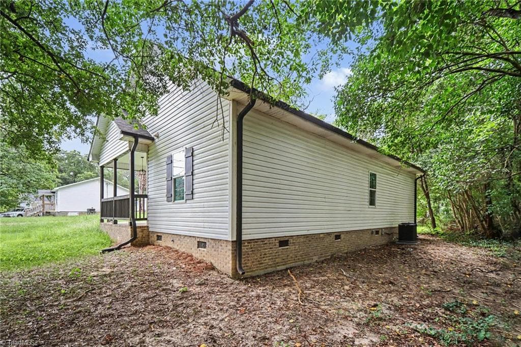 Stick/Site Built at 1402 Essex Avenue, Gastonia NC 28052, Gastonia, photo 57 of 68