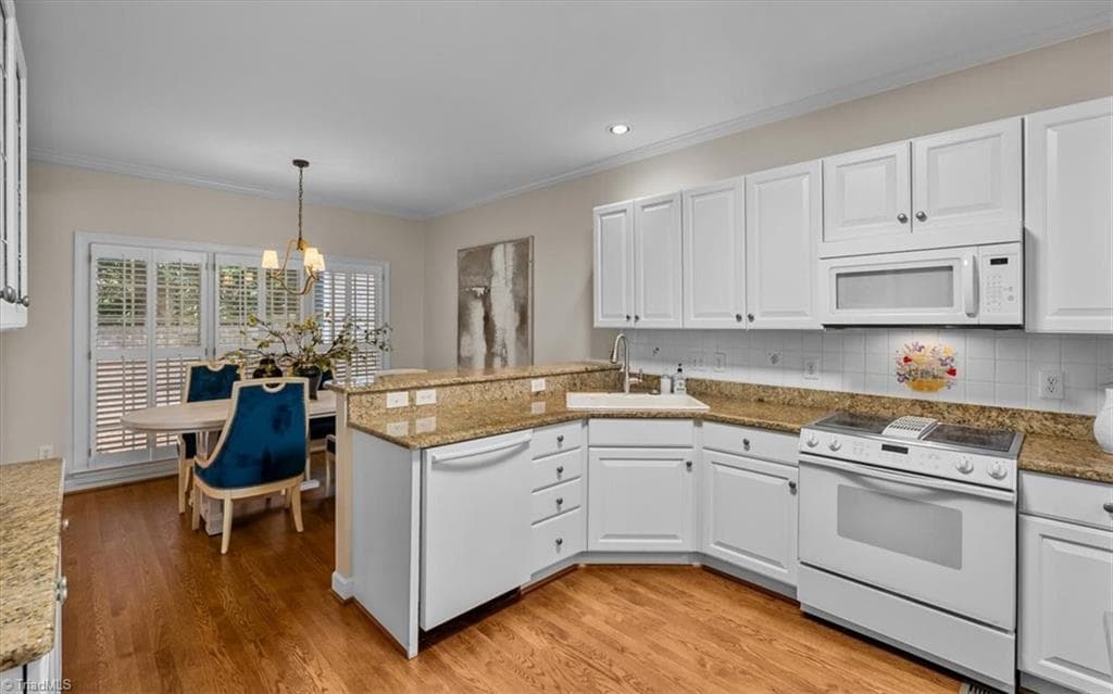 Stick/Site Built at 8 Indigo Cove, Greensboro NC 27455, photo 21 of 50
