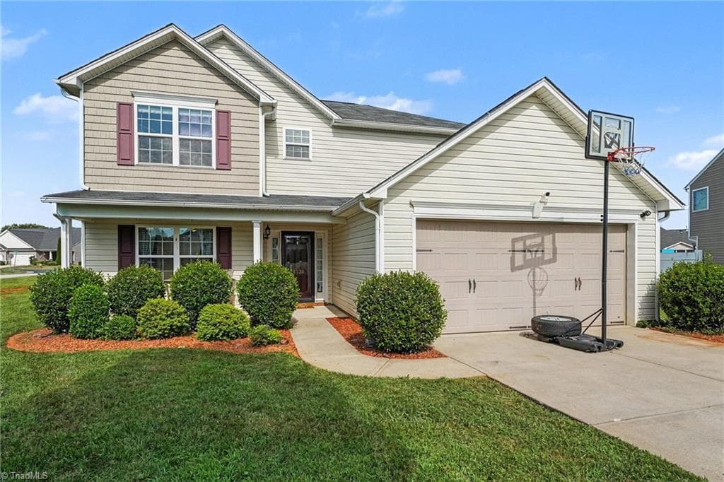 Stick/Site Built at 4338 Wyoming Court, Thomasville NC 27360, photo 2 of 29