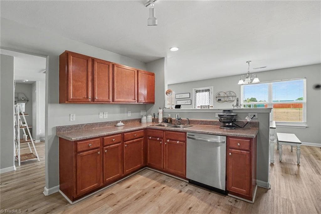 Stick/Site Built at 4338 Wyoming Court, Thomasville NC 27360, photo 10 of 29