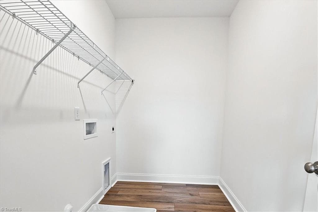 Laundry - 451 Parklane Drive, Gibsonville NC 27249, Gibsonville