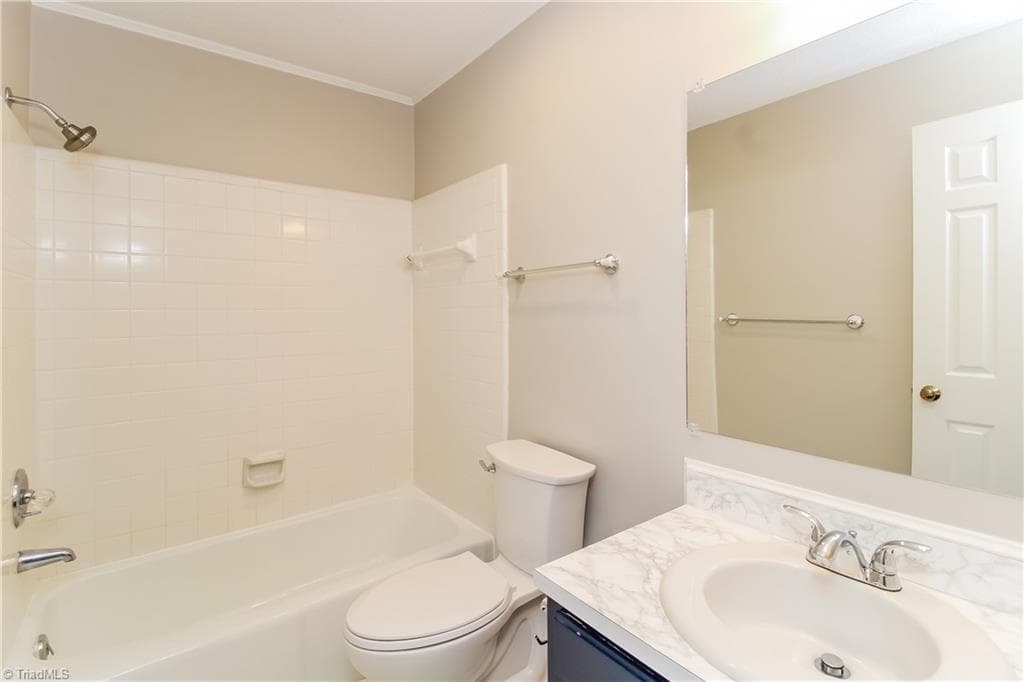 Stick/Site Built at 5406 Chatfield Square, Greensboro NC 27410, photo 8 of 15