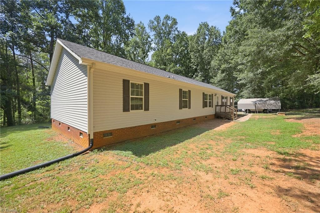 Manufactured Home at 4851 Murray Road, Winston-Salem NC 27106, Winston-Salem, photo 32 of 32