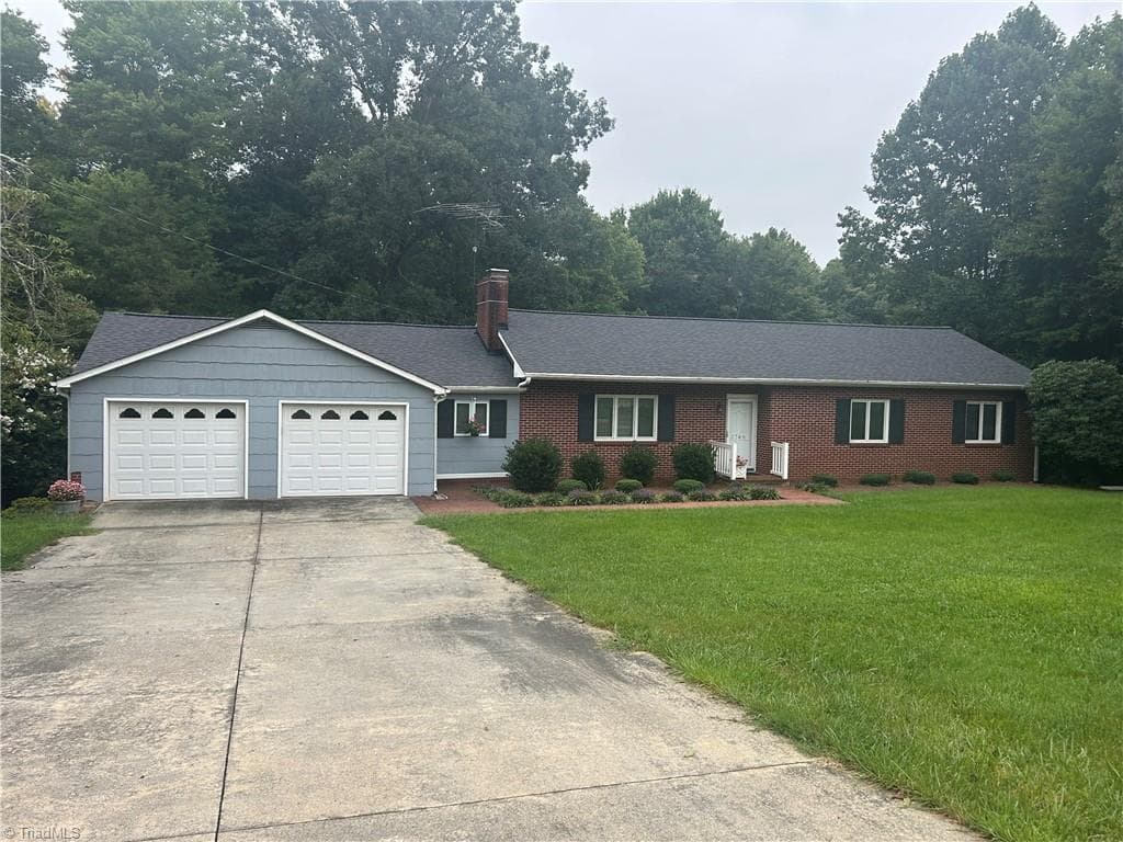 3748 Prides Road, East Bend NC 27018