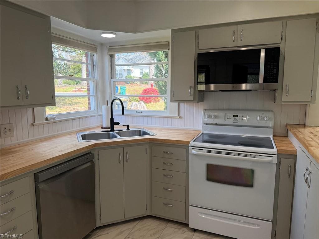 Stick/Site Built at 1631 Maple Avenue, Albemarle NC 28001, Albemarle, photo 23 of 46
