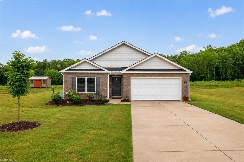 196 Beebop Lane, Lexington NC 27295