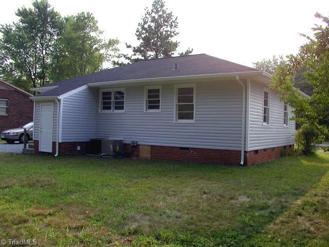 Stick/Site Built at 204 West Street, Mebane NC 27302, Mebane, photo 10 of 17