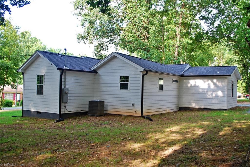 Stick/Site Built at 421 Webb Street, Mebane NC 27302, Mebane, photo 28 of 30