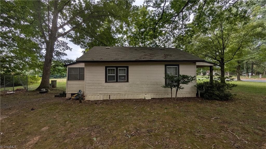Stick/Site Built at 4323 Holly Spring Road, Ramseur NC 27316, photo 4 of 25