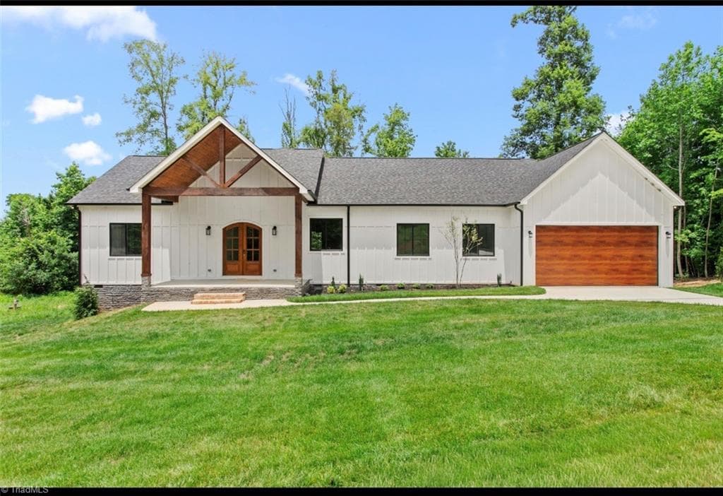Stick/Site Built at 176 Ivory Lane, Lexington NC 27295, Lexington, photo 2 of 28