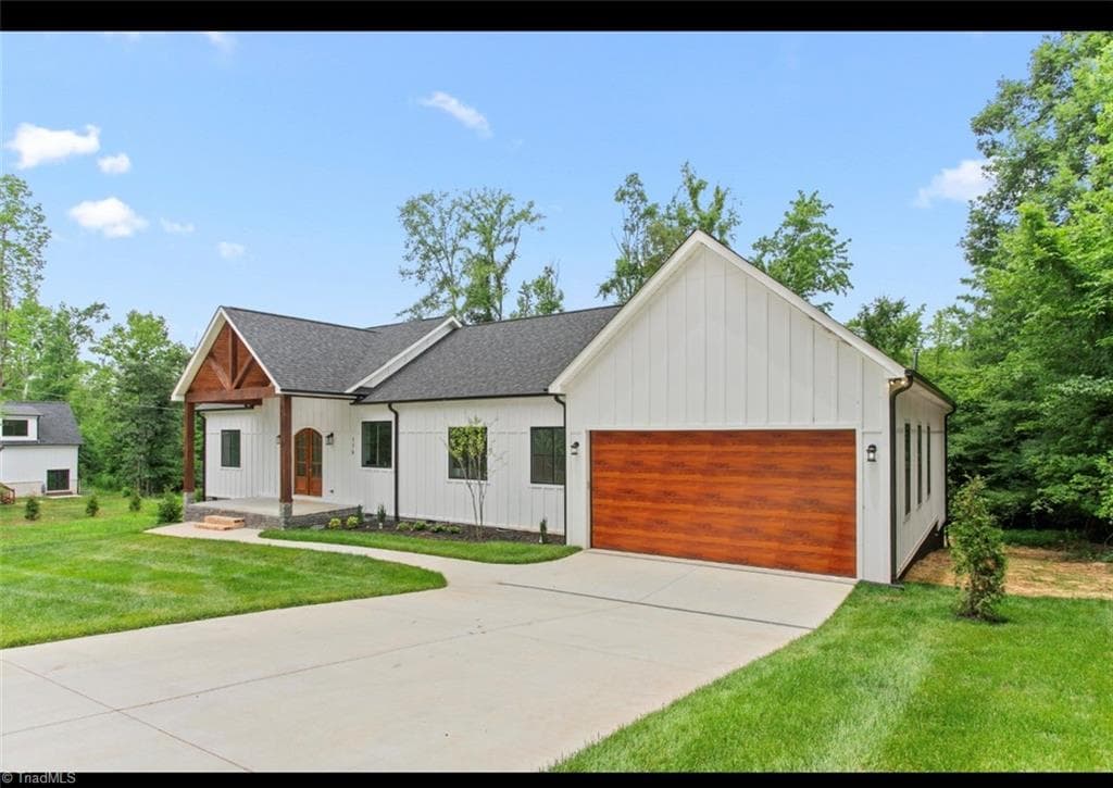 176 Ivory Lane, Lexington NC 27295